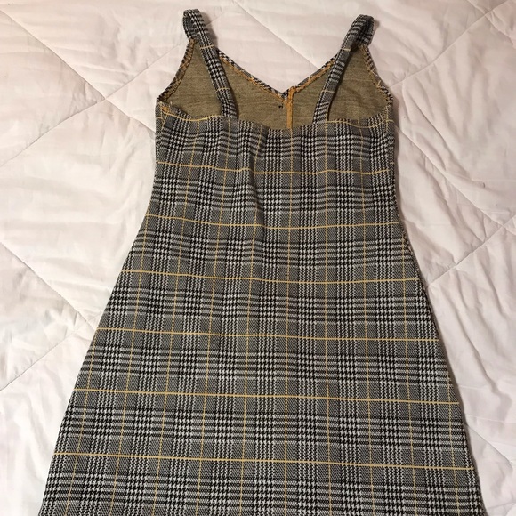 Button up dress - Picture 2 of 2